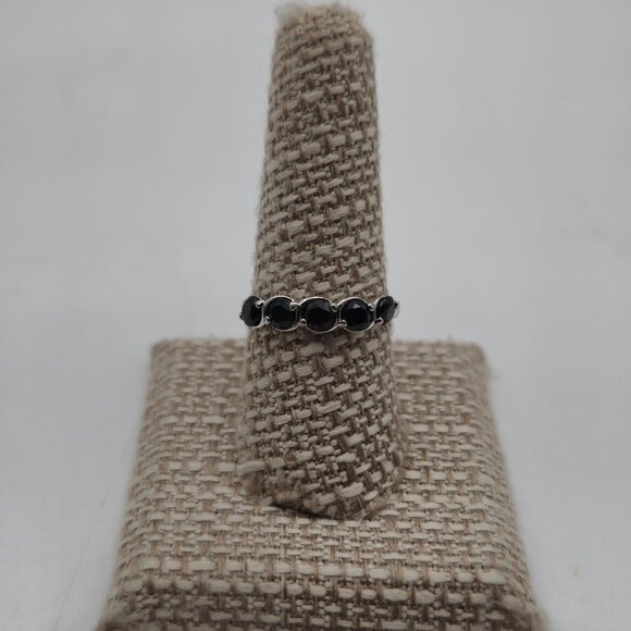 Size 8.75 Sterling Silver Black Spinel Unique Band Ring A3669 - Picture 1 of 9